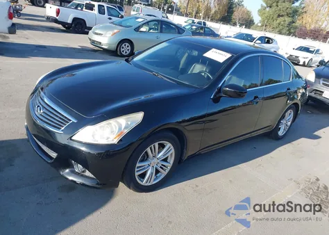 2013 Infiniti G37 Journey z USA, uszkodzony, nr VIN JN1CV6AP9DM726082